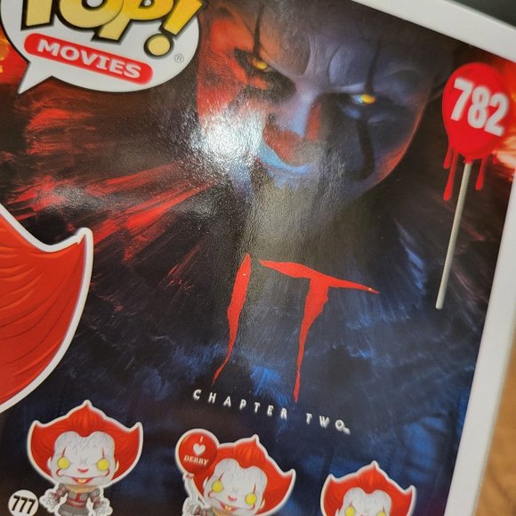 It Chapter Two Pennywise with Blade Walmart Exclusive Funko Pop - Picture 9 of 10